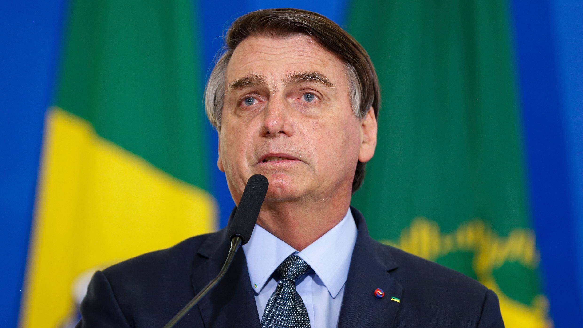 Bolsonaro sanciona regulamentação para repasse do Fundeb a estados e municípios